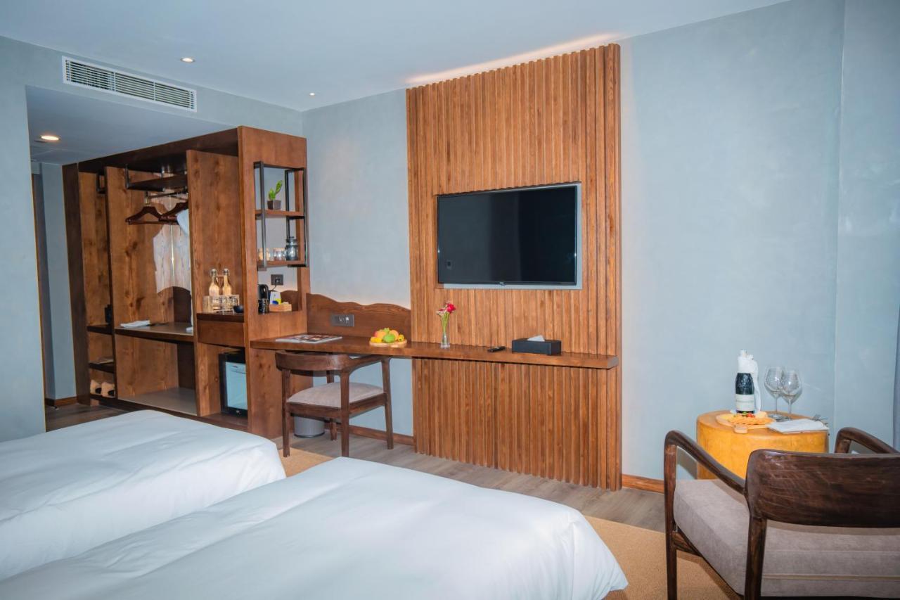 Hotel Barahi Káthmándú Exteriér fotografie