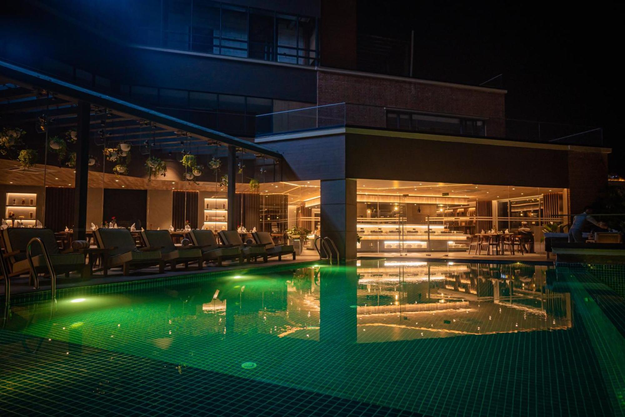 Hotel Barahi Káthmándú Exteriér fotografie