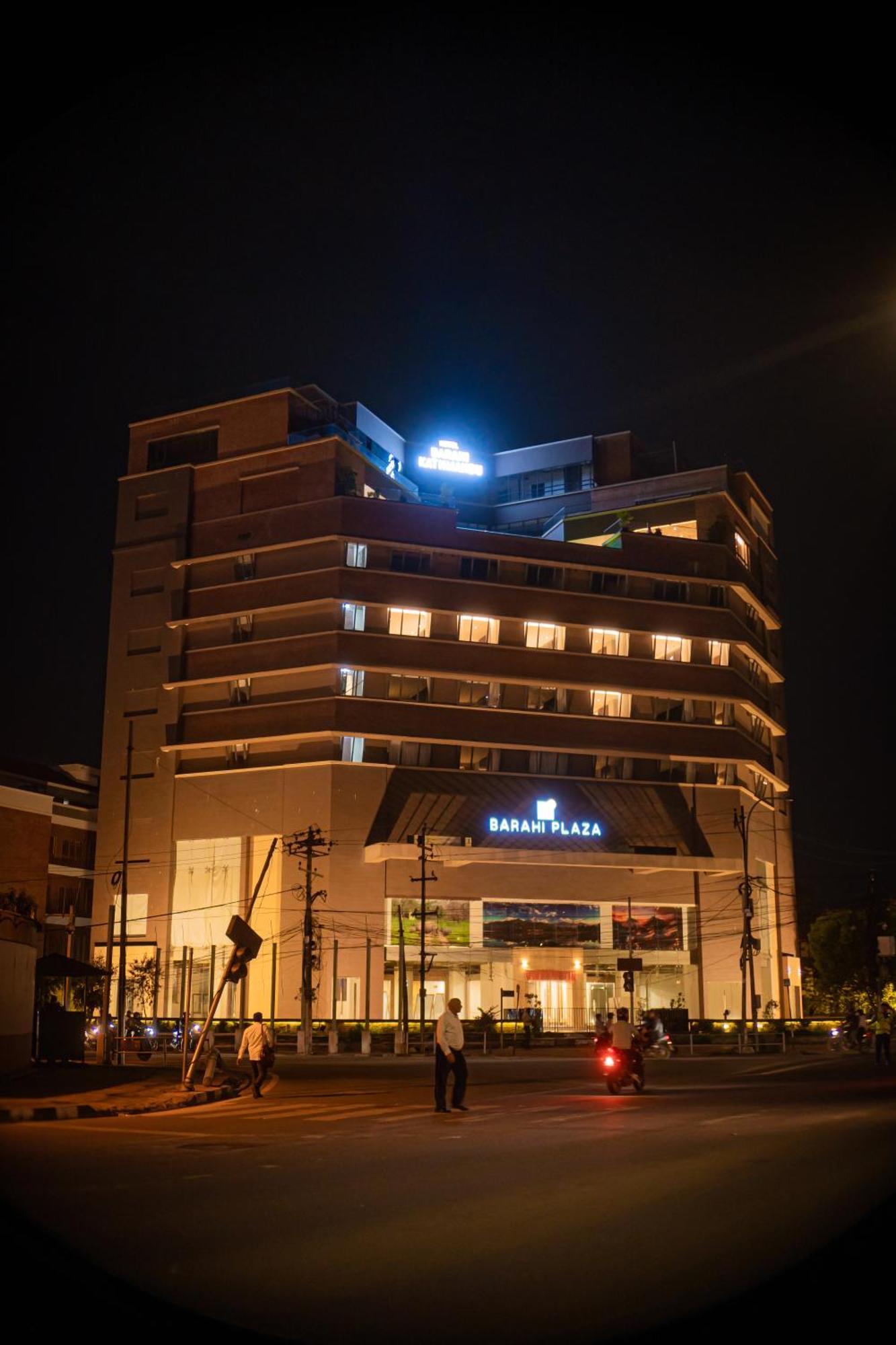 Hotel Barahi Káthmándú Exteriér fotografie